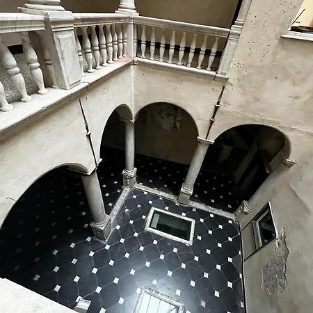 Happy Family Apartments Giustiniani 热那亚 外观 照片